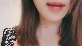 Kak Gunie Mainin Jepit di Nenen Utingnya DreamLive