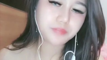 Buka Dulu Topengnya Sayang Live di BLING2