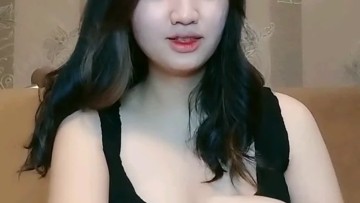 Relyne Janda Cantik