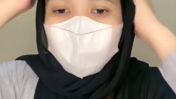 Rani Hijabers Pamerin Toketnya Transparan!