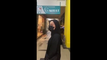Skandal Tiktokers Syazlina Miera Pap Colmek di Kamar Mandi